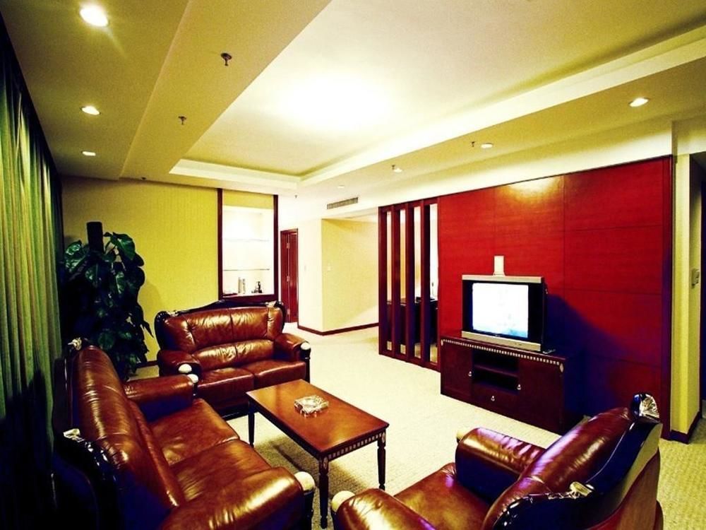 Yijing Holiday Hotel Yimeng Road Linyi  Exterior photo