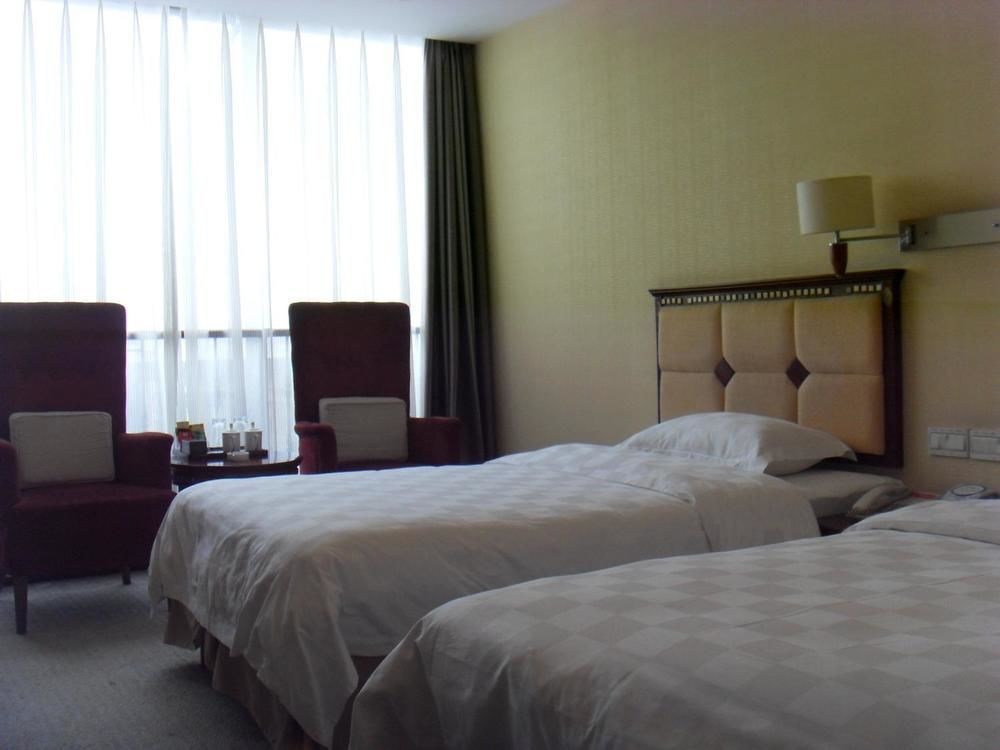 Yijing Holiday Hotel Yimeng Road Linyi  Exterior photo