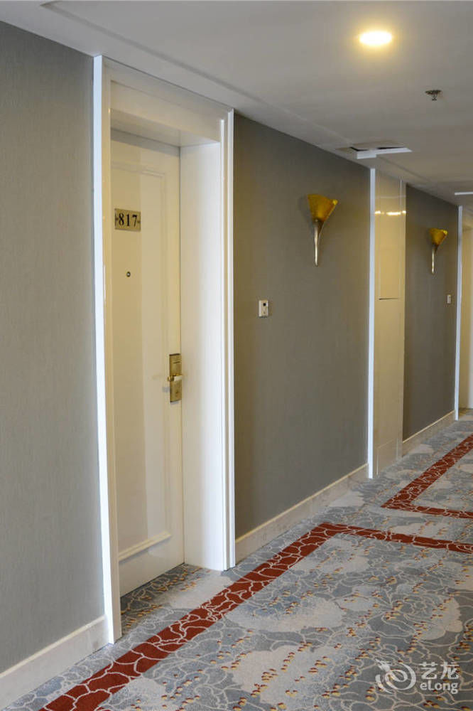Yijing Holiday Hotel Yimeng Road Linyi  Exterior photo