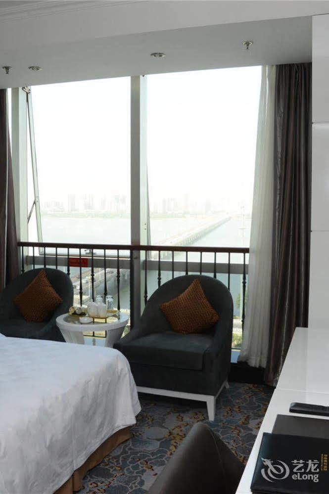 Yijing Holiday Hotel Yimeng Road Linyi  Exterior photo